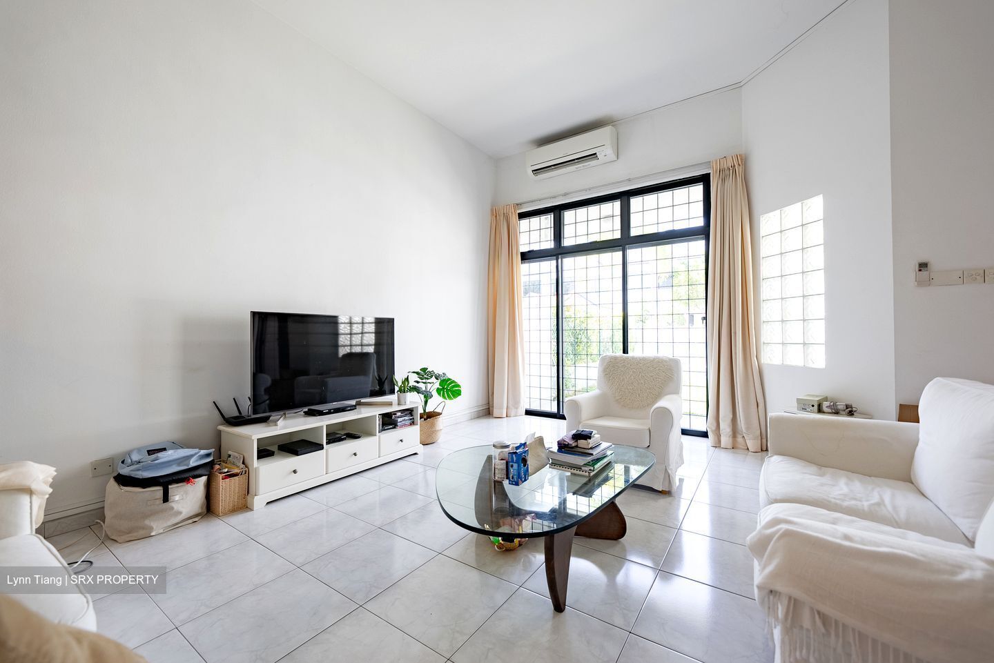 Canary Park (D16), Terrace #377510651